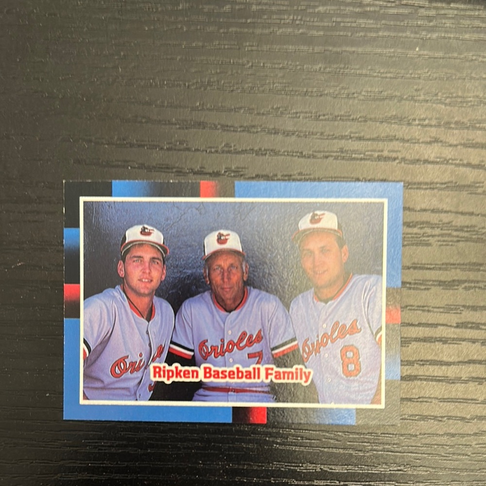 Ripken family baseball card - mint condition